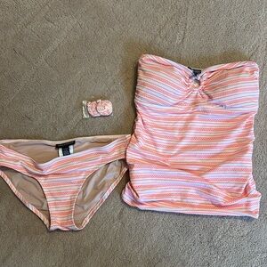 Pea in the pod maternity swimsuit top small bottom medium